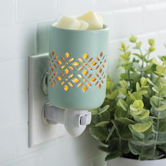 SOFT MINT PLUGGABLE WARMER